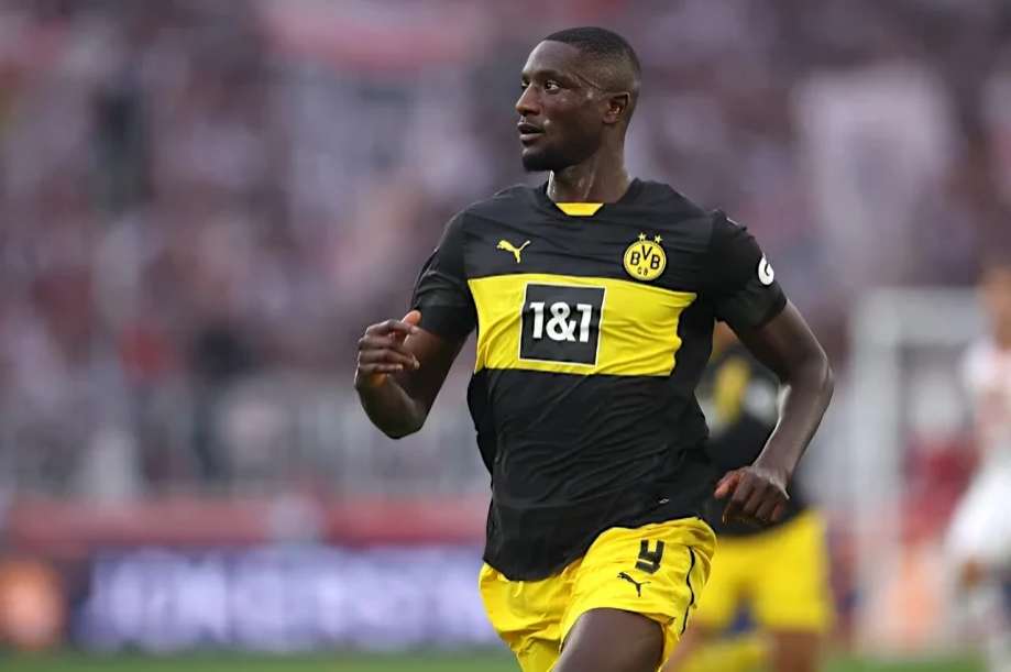 What do Serhou Guirassy's first-season stats at Borussia Dortmund reveal?