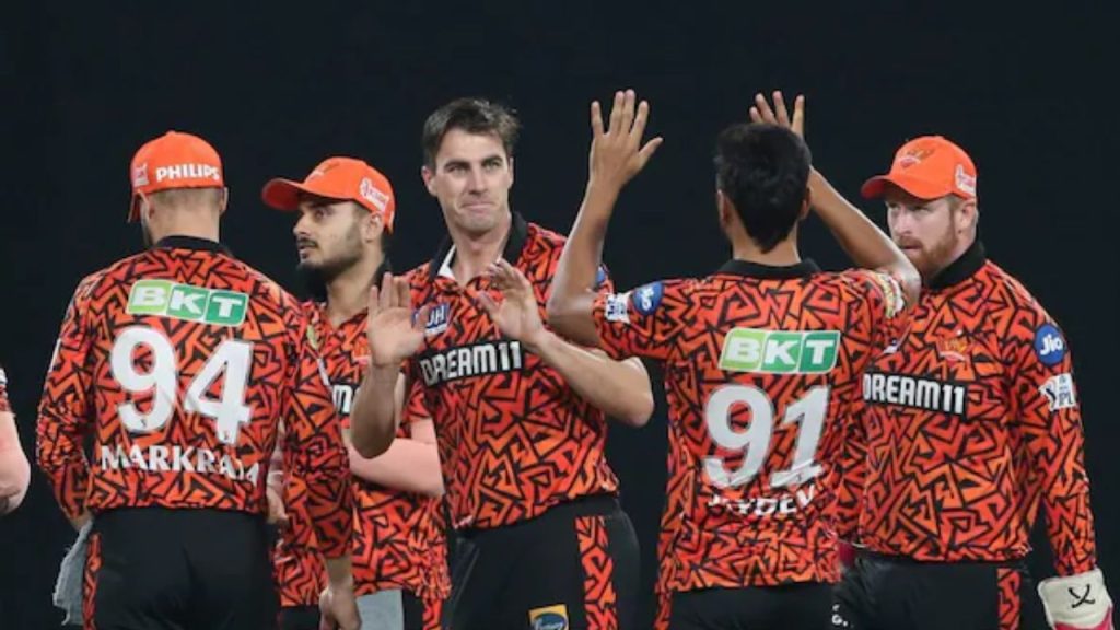How many times have Sunrisers Hyderabad (SRH) scored 250 or more runs in a single innings in the IPL?