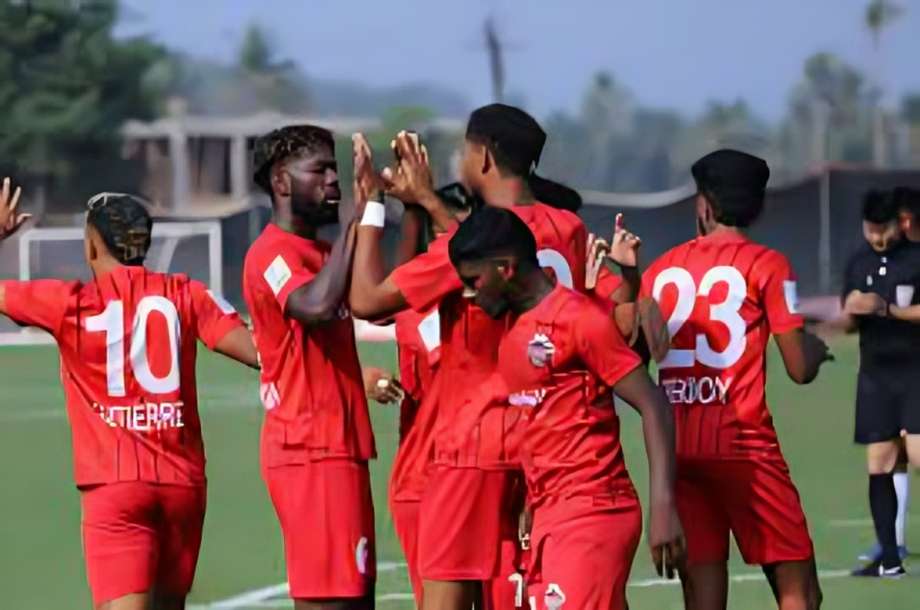 Hyderabad FC sign Lamgoulen Hangshing from Churchill Brothers for 2025-26 season.